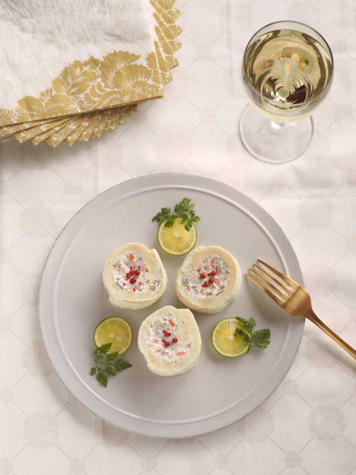 Smokesalmonroll_blog