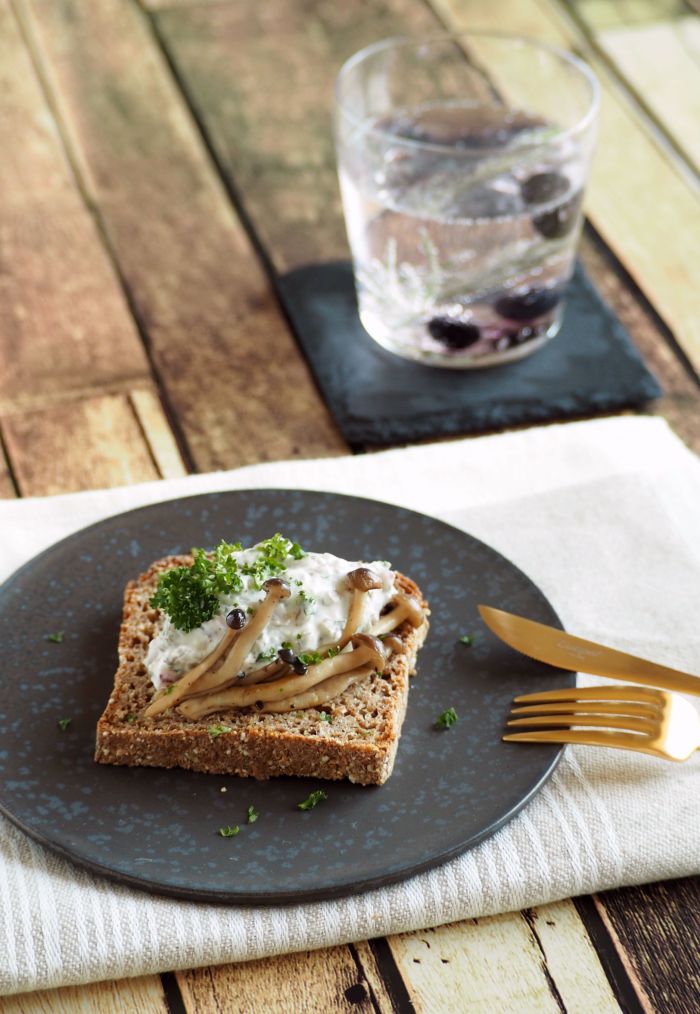 meirami_sienisalaatti_main2